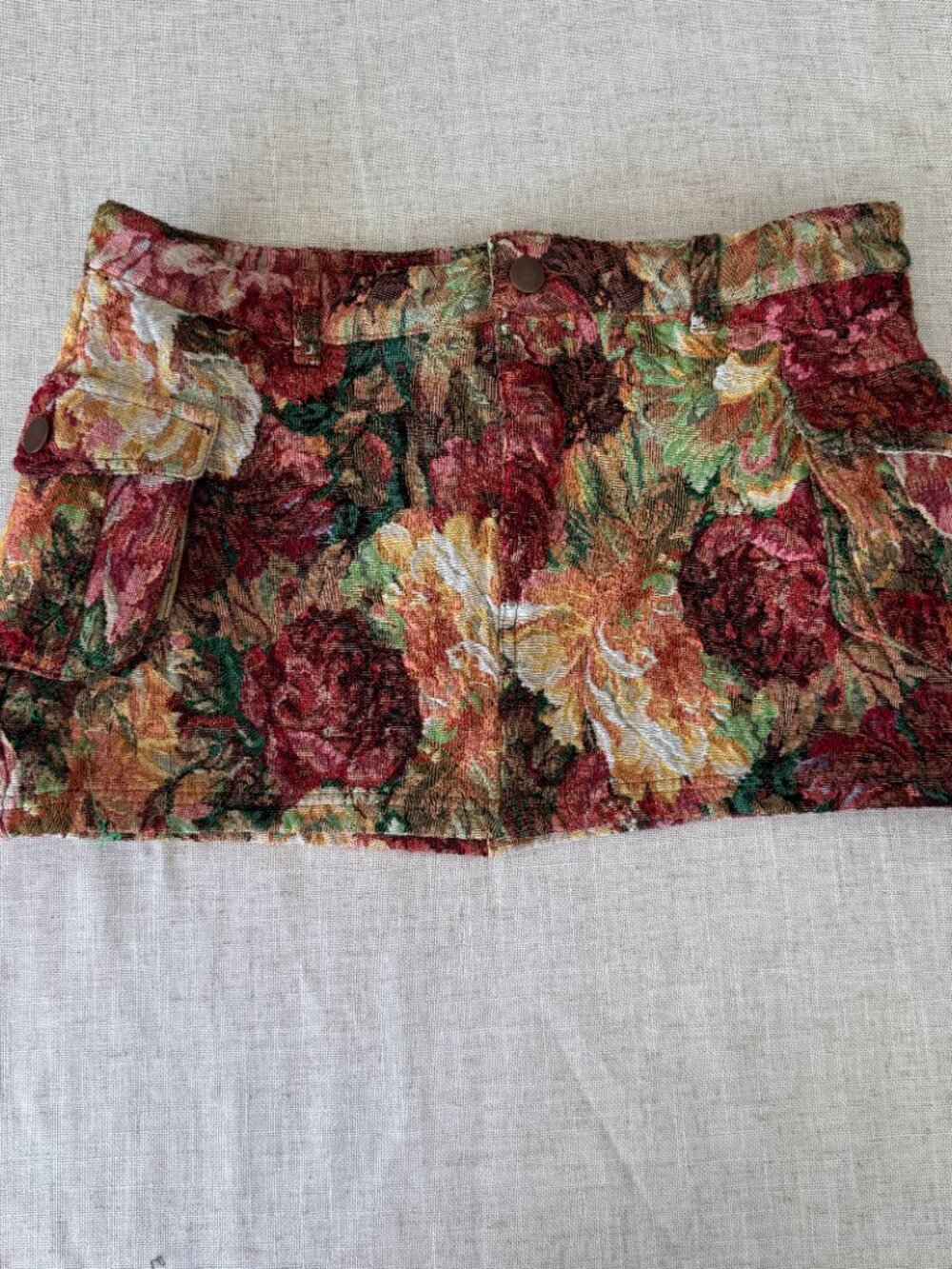 Floral Tapestry-Style Cargo Micro Mini Skirt M